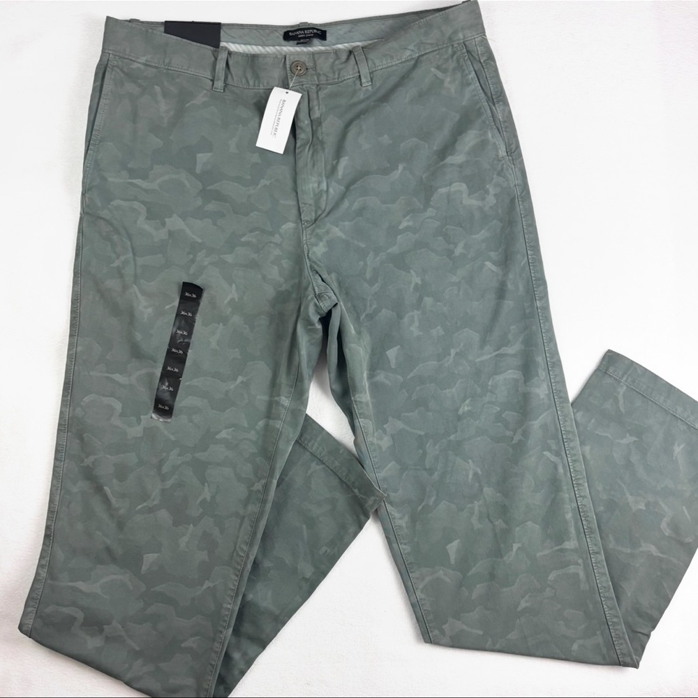 NWT Banana Republic Green Aiden Camo 100% Cotton Slim Straight Chino Pants 36/36 - Picture 3 of 16